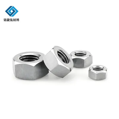 Čistý titanový běhoun šestiúhelníkový matice